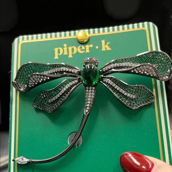 New Piper Green and Gun Metal Silver Dragonfly Brooch - Picture 2 of 7